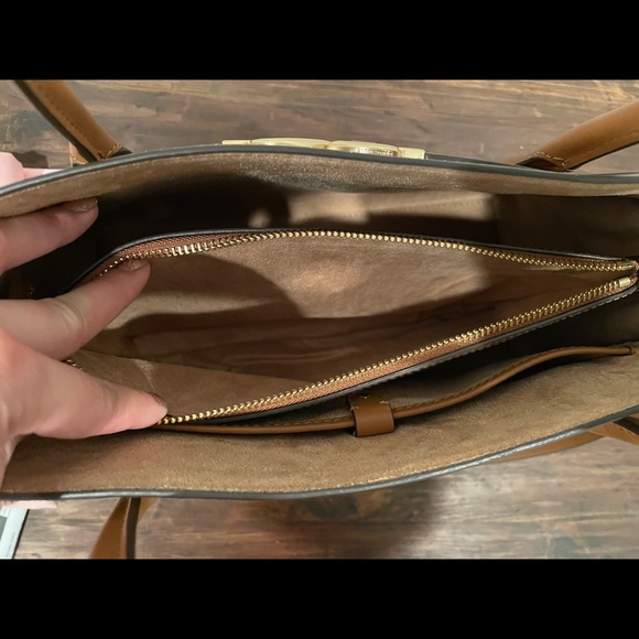 Large Kate Spade Satchel - Picture 6 of 8